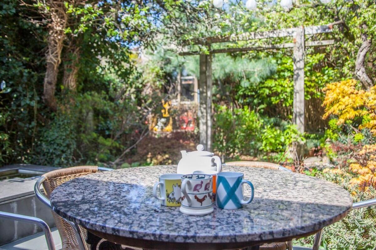 ※ Relaxing Home- Parking & Gorgeous Gardens Bath Exteriör bild